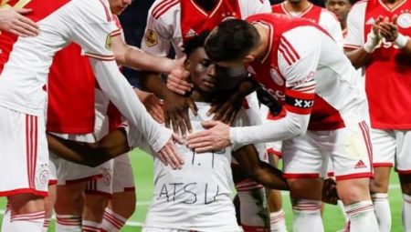 Atsu Hollanda’da unutulmadı! Hakemin kararı geceye damga vurdu