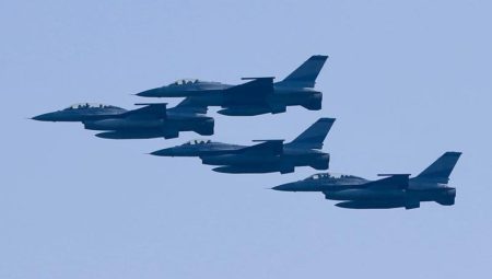 Maliyet dev, kar tartışmalı: Pentagon’un hava şovları yeni kazayla gündemde