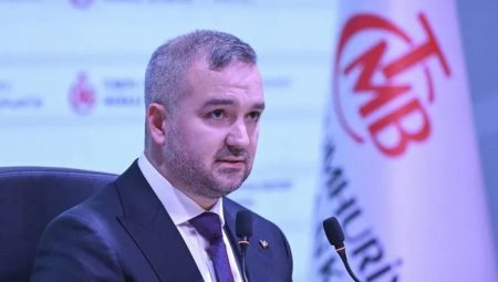 TCMB Başkanı Karahan: Riskler etkin formda yönetiliyor
